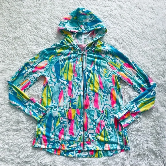 Lilly Pulitzer | Mooring Hoodie Multi "Beach and Bae" Full Zip Hooded Jacket - Picture 3 of 8
